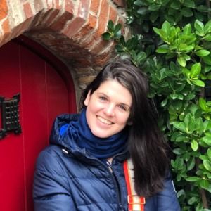 Meet your Posher, Violetta